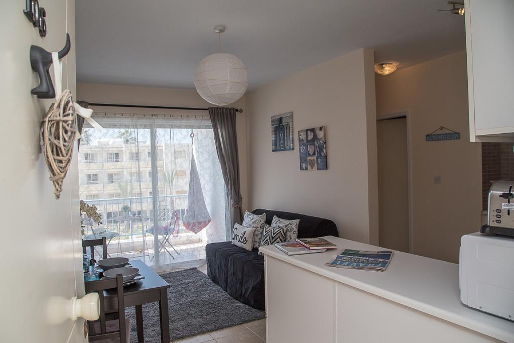Paphos Love Hut Apartment Eksteriør bilde